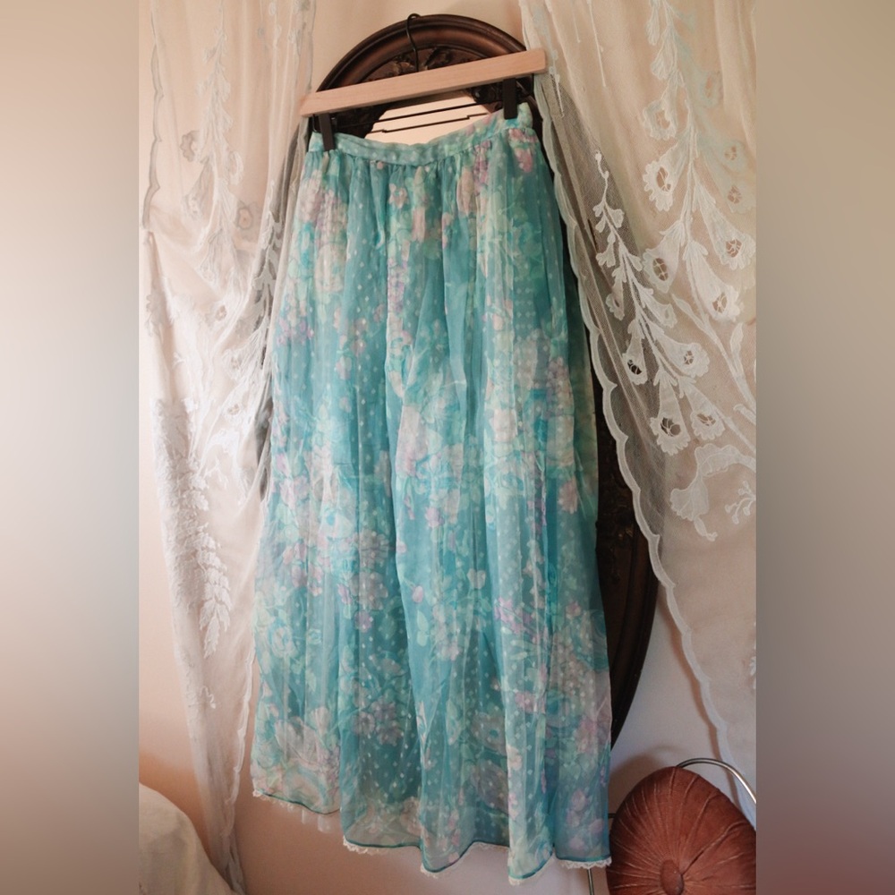 Vintage 60’s Floral Tulle Fluffy Skirt